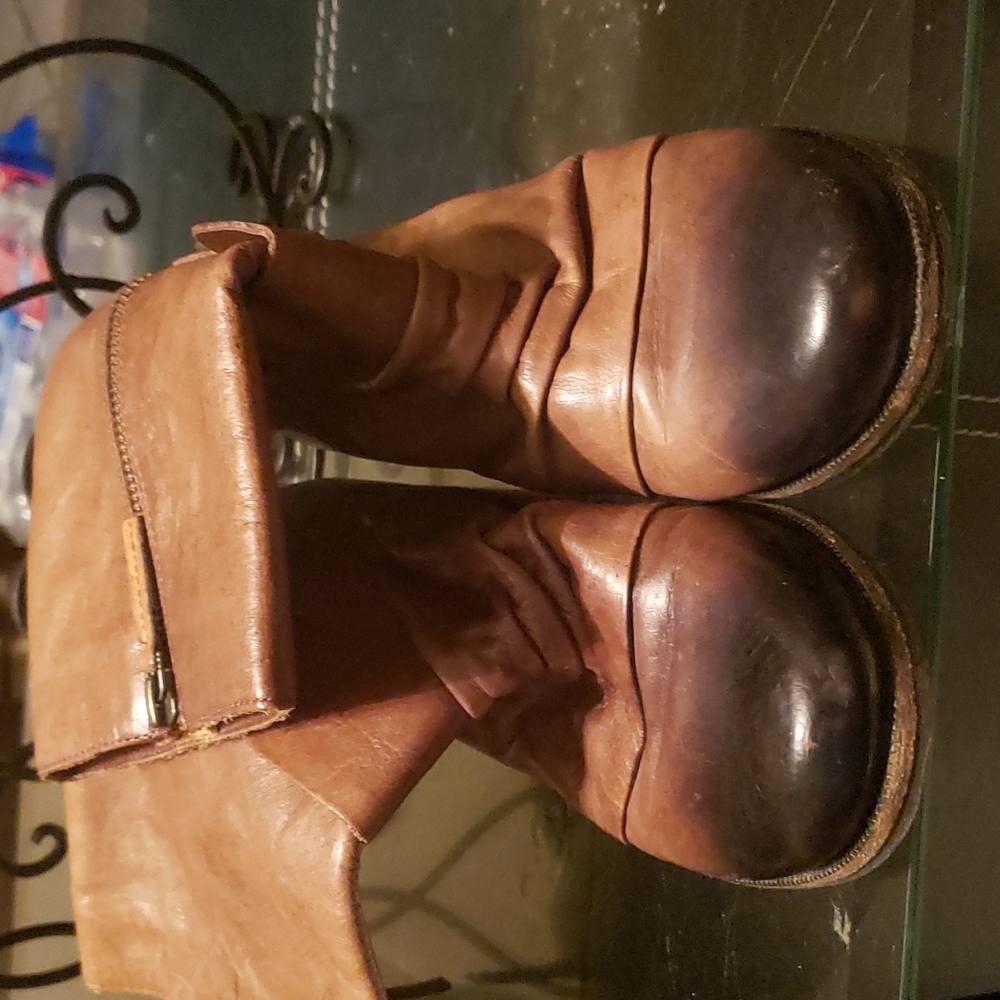 Vince Caputo boots
